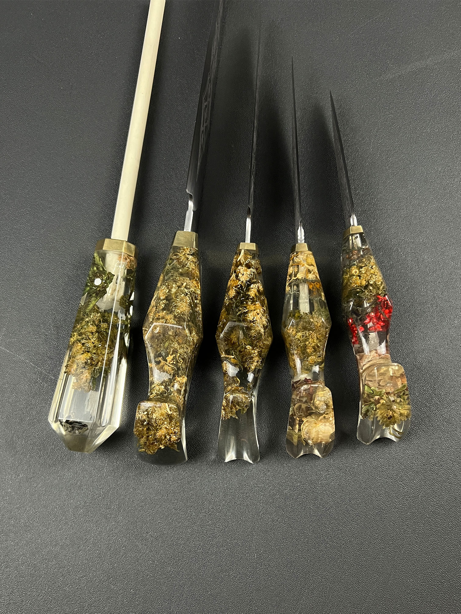 The Cannabinoid Set view 10